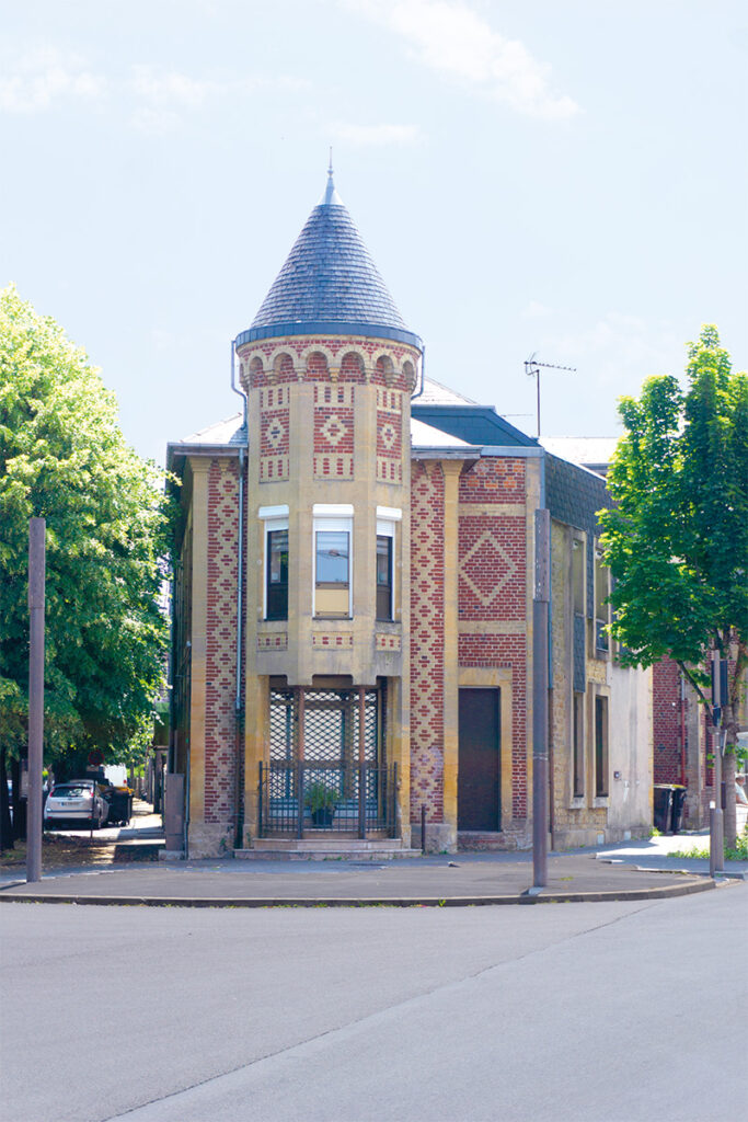 Avenue Carnot Ronde-Couture